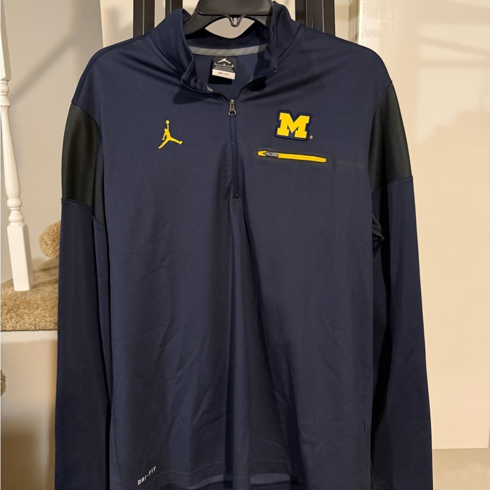 Jordan Michigan Pullover